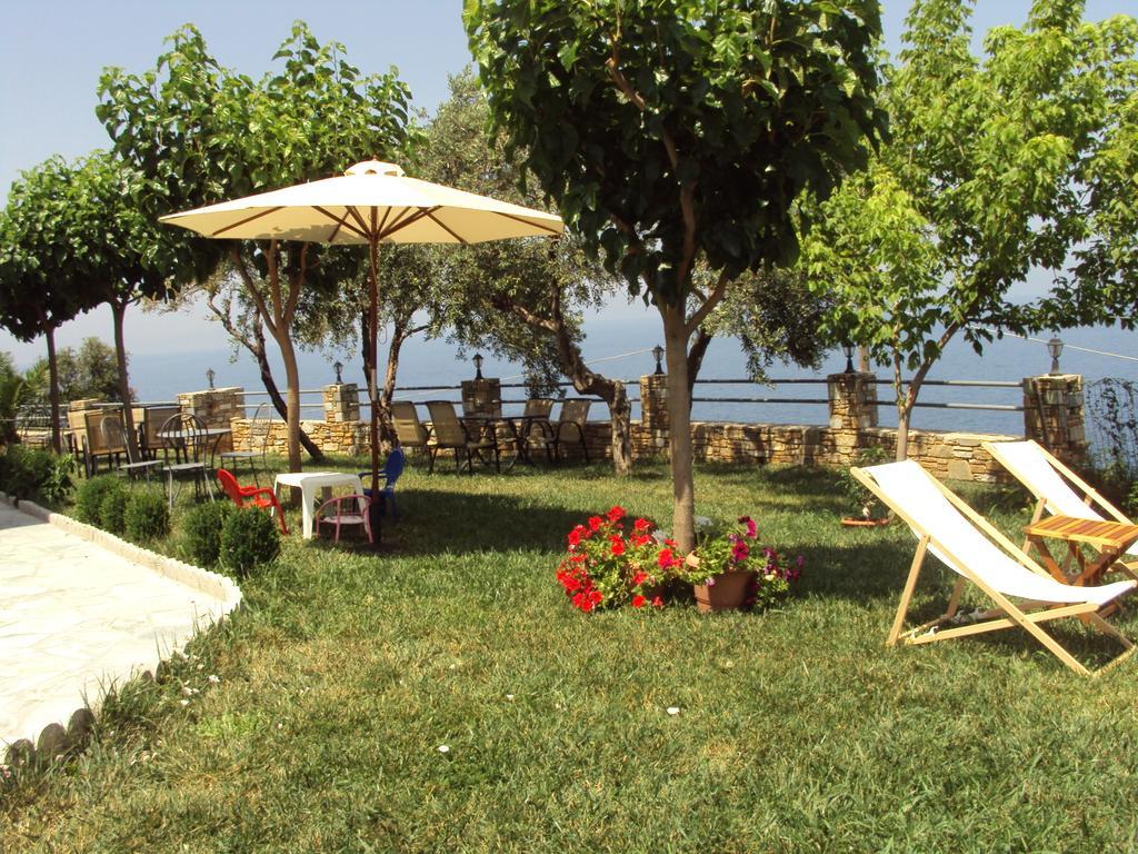 Guesthouse Enastron Хорефто Екстер'єр фото