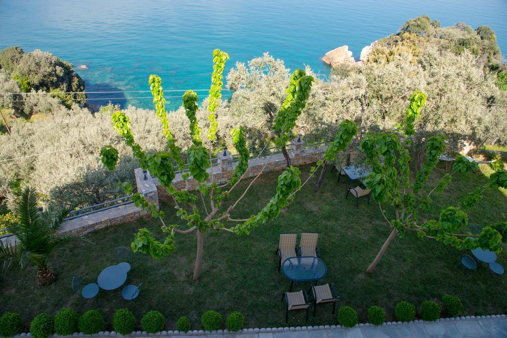 Guesthouse Enastron Хорефто Екстер'єр фото