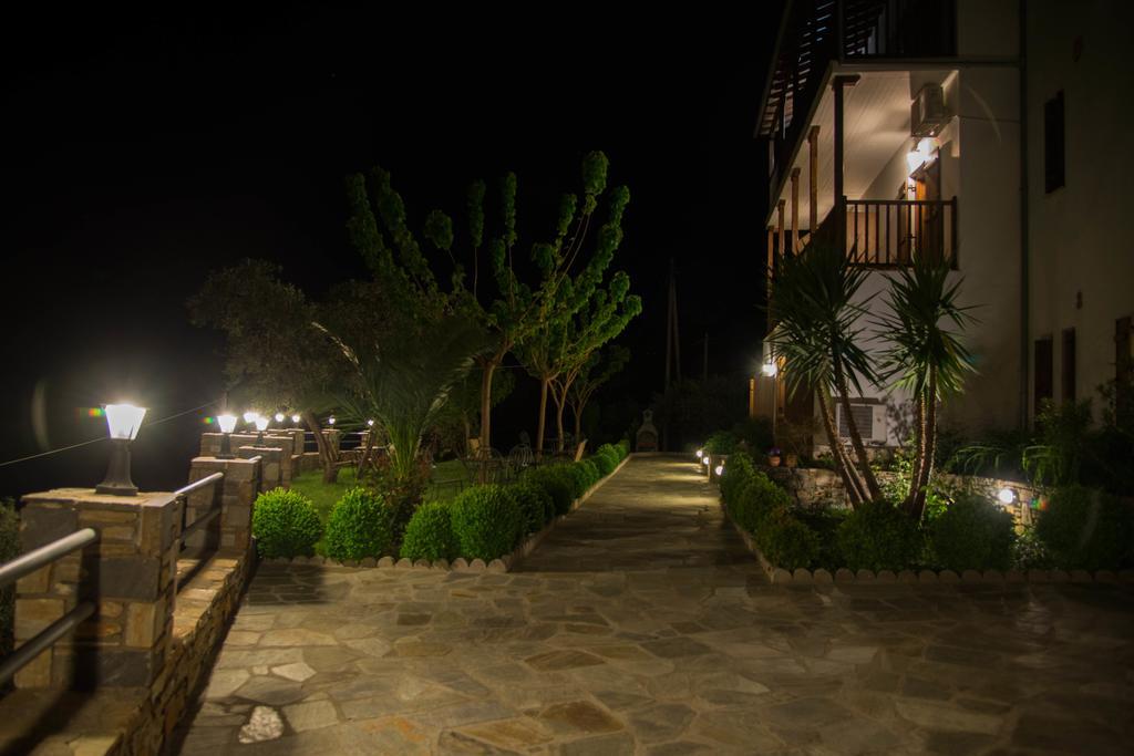 Guesthouse Enastron Хорефто Екстер'єр фото