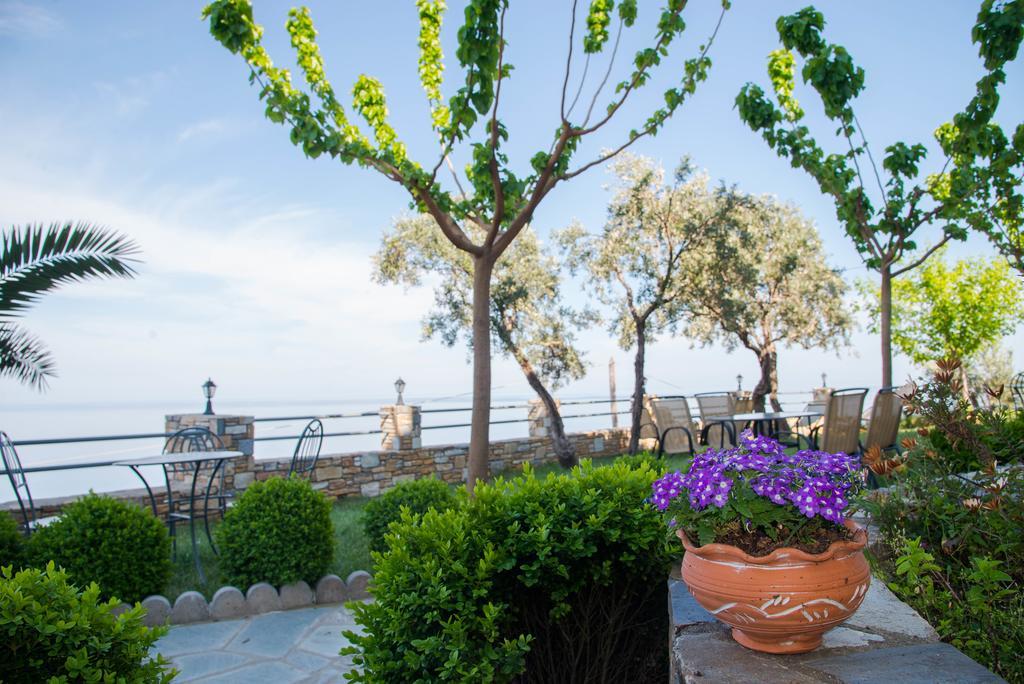 Guesthouse Enastron Хорефто Екстер'єр фото