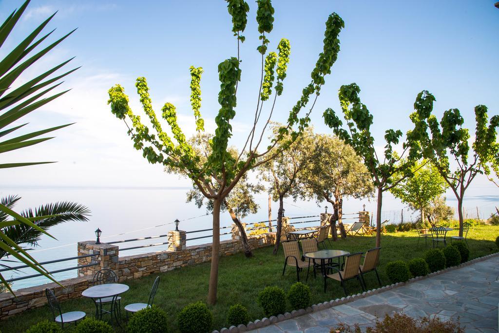 Guesthouse Enastron Хорефто Екстер'єр фото
