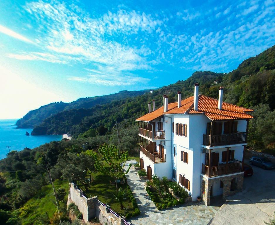 Guesthouse Enastron Хорефто Екстер'єр фото