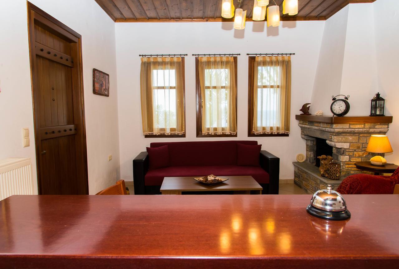 Guesthouse Enastron Хорефто Екстер'єр фото